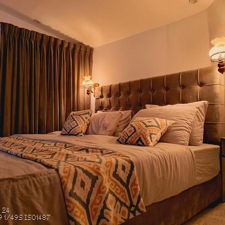 Celestia Boutique Inn - Boutique Stay Overlooking Jerash Ruins Jarash Exteriör bild