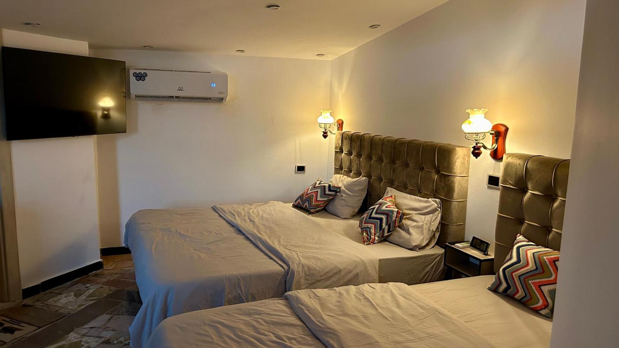 Celestia Boutique Inn - Boutique Stay Overlooking Jerash Ruins Jarash Rum bild