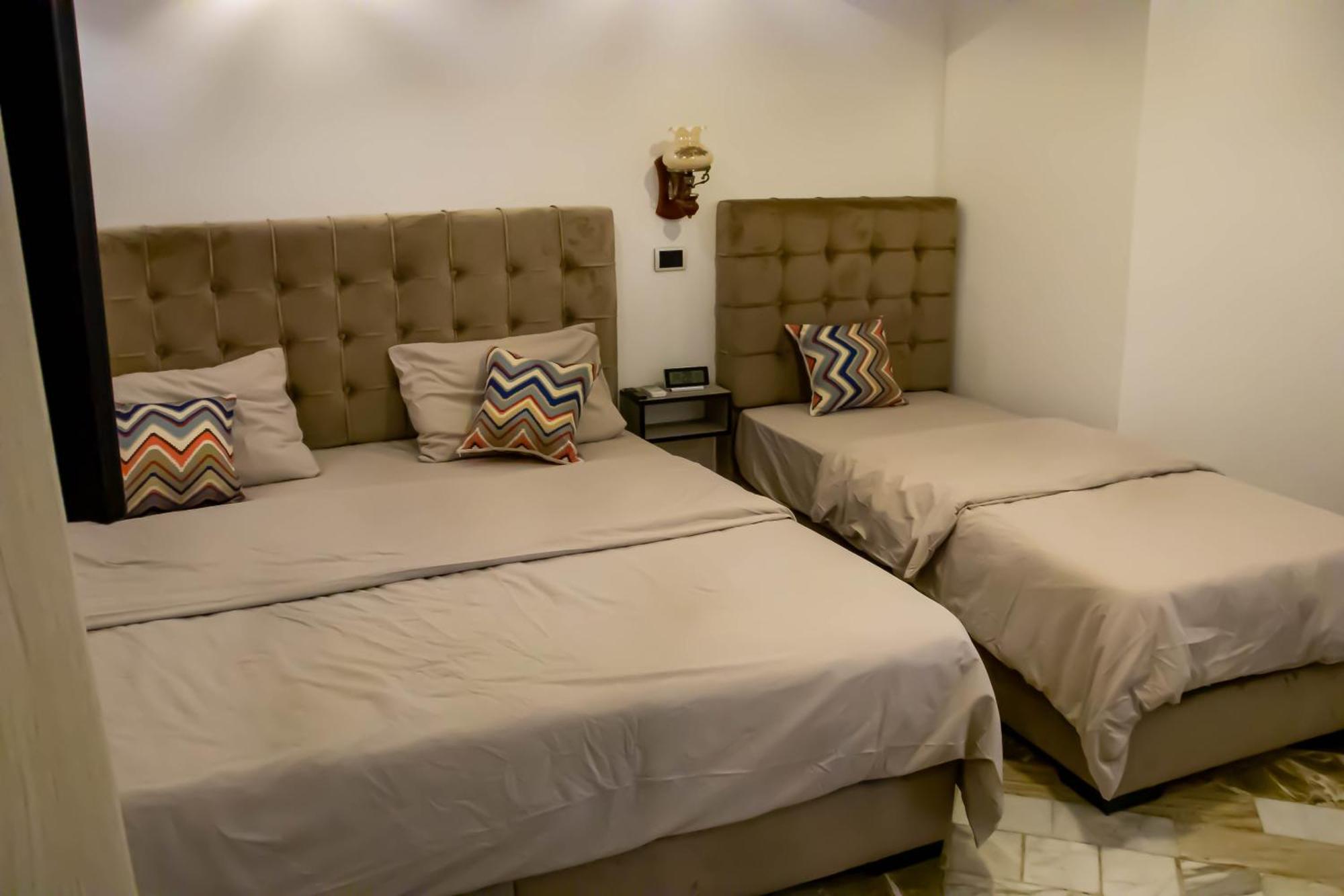 Celestia Boutique Inn - Boutique Stay Overlooking Jerash Ruins Jarash Exteriör bild
